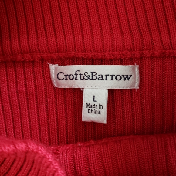 Croft & Barrow Red Sleeveless Turtleneck - Picture 3 of 3